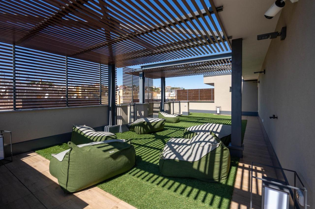 Aurealiving - Trastevere Suite With Rooftop & Gym, Your Place In Rzym Zewnętrze zdjęcie